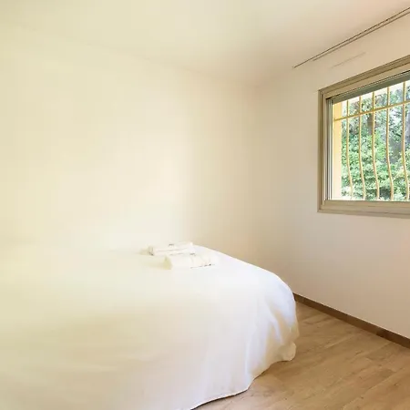 Renting Chez Claude - 2 Chbre 2 Sdb 4pers Terrasse Piscine Parking *